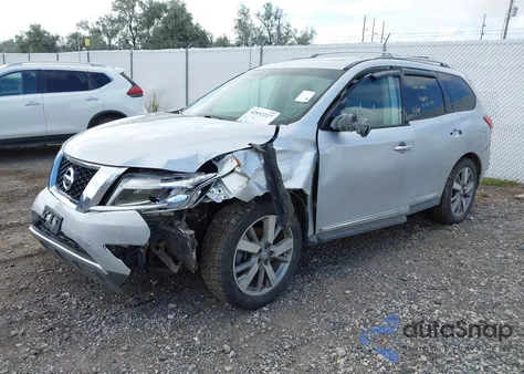 2016 Nissan Pathfinder Platinum из США, поврежденный, VIN 5N1AR2MM4GC657696